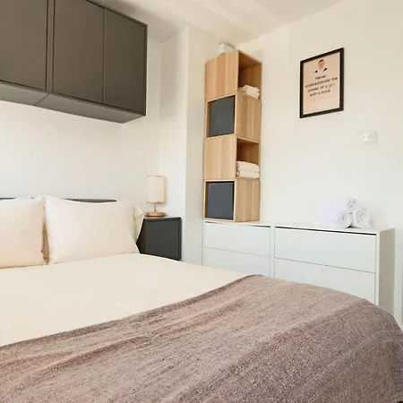One Bedroom Flat Near Whiteladies With Parking Bristol Exterior photo