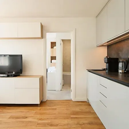 One Bedroom Flat Near Whiteladies With Parking Bristol Exterior photo